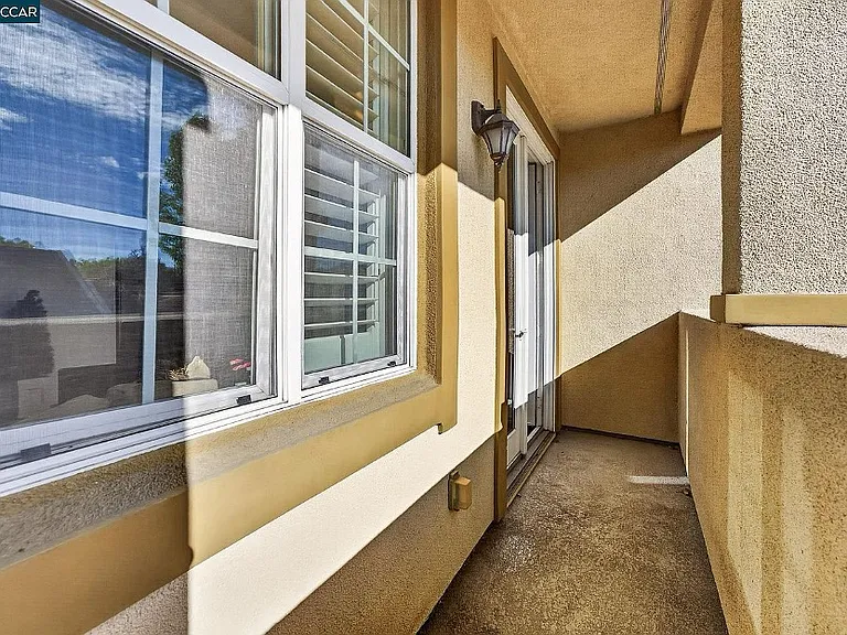 7730 Stoneleaf Rd — Photo 28