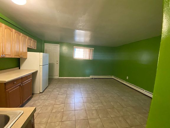 2nd image of 9523 Seaview Ct