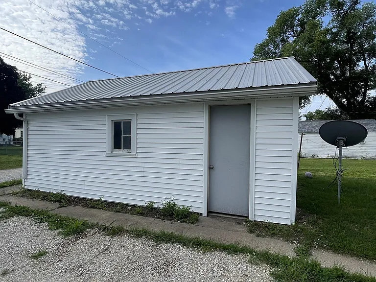 538 Sherman Ave — Photo 8