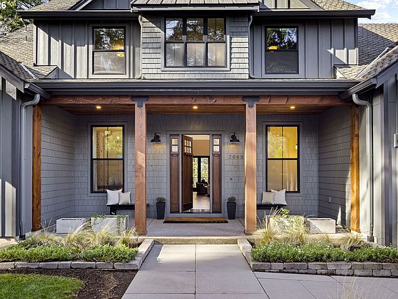 3rd image of 2065 SW 75th Ave