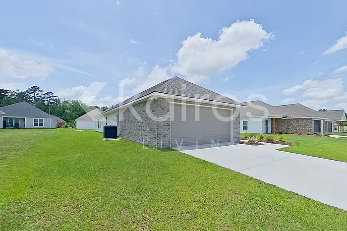 22857 Monterey Ave — Photo 2