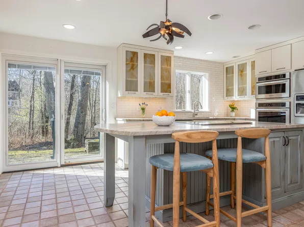 16 Cape Woods Drive #16, Cape Elizabeth, ME 04107