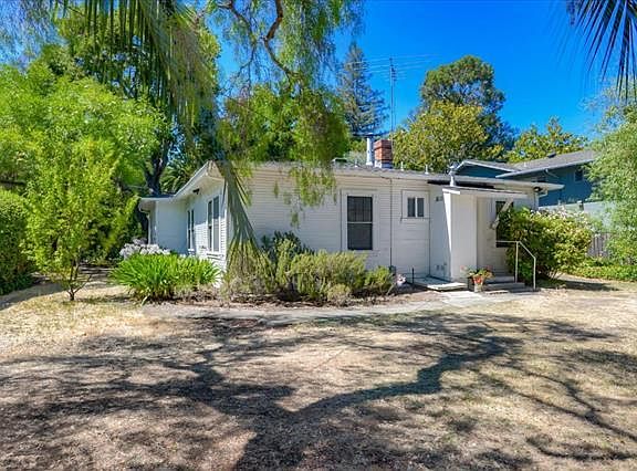 2nd image of 595 Matadero Ave