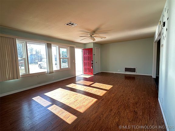 3rd image of 1805 E 11th St