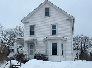 99 North St, Ware, MA 01082