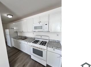 5216 D St SE #6, Washington, DC