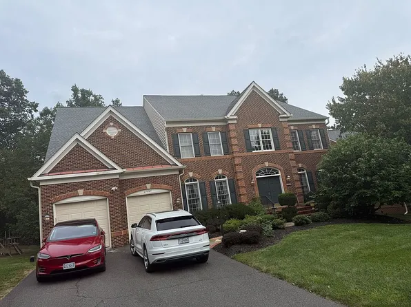 12867 Knight Arch Rd, Fairfax, VA 22030