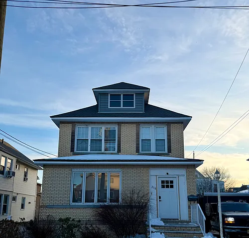 238 Columbus Pl #2 Photo 1