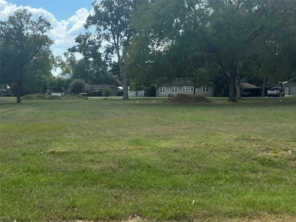 N/a Live Oak St, Columbus, TX 78934
