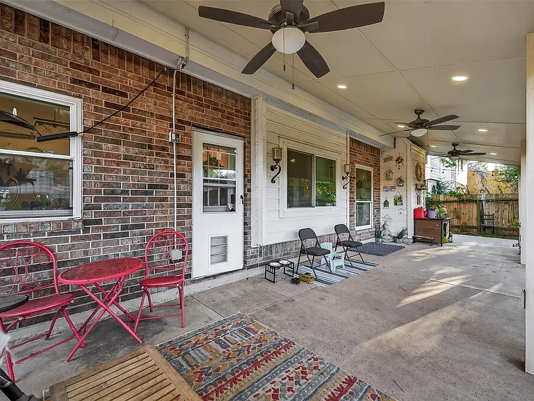 3611 Stacy Park Cir — Photo 36
