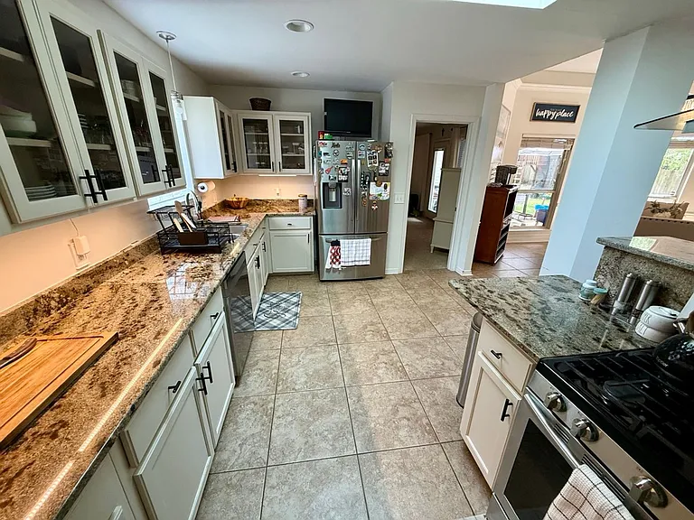 1651 Northridge Rd — Photo 12