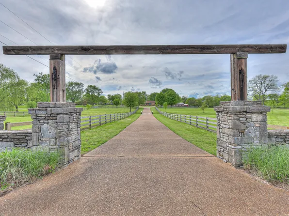 117 Brights Ln, Gallatin, TN 37066