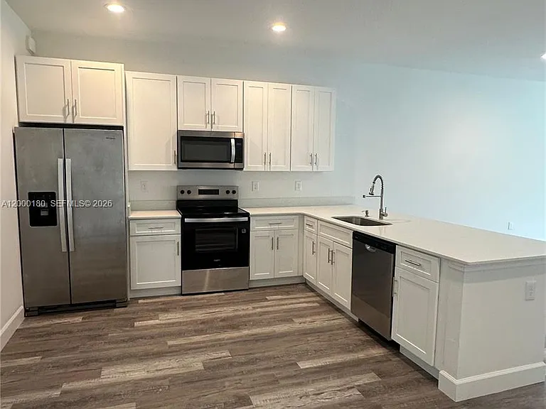 10047 Amicola St #0 — Photo 1