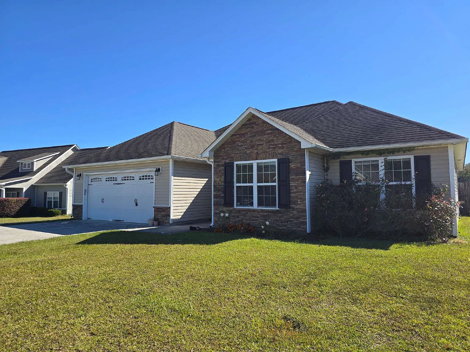 3 bed, 2.0 bath, $1,980 — Photo 3
