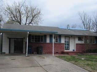 8923 E 4th St, Tulsa, OK 74112