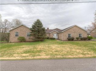 1020 Ponderosa Dr, Culloden, WV 25510