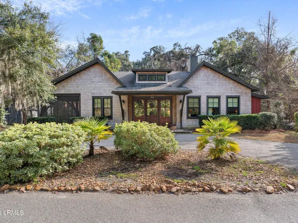 2302 Stuart St, Beaufort, SC 29902