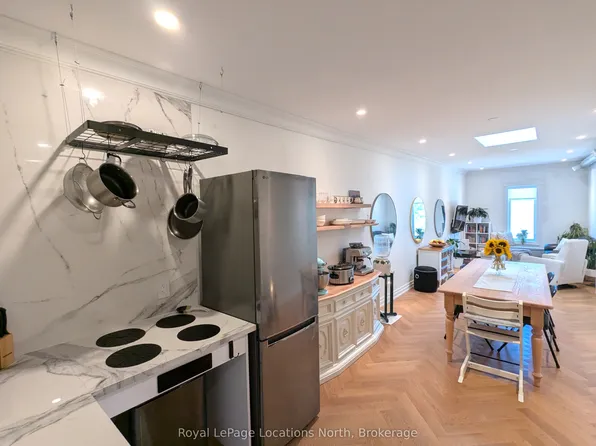 8 Sykes St N, Meaford, ON N4L 1V6