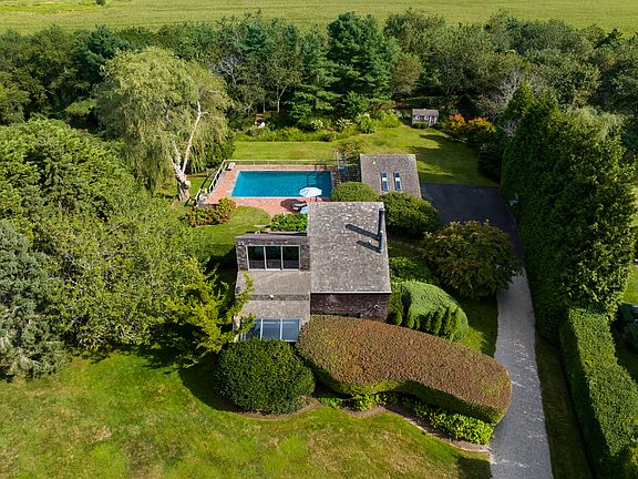 4th image of 125 Kellis Pond Ln