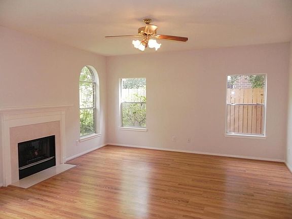 2nd image of 7314 Moon Beam Cir