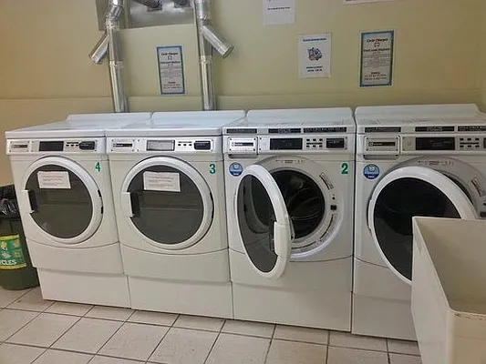 Rented by Azure Realty NY LLC | media 15