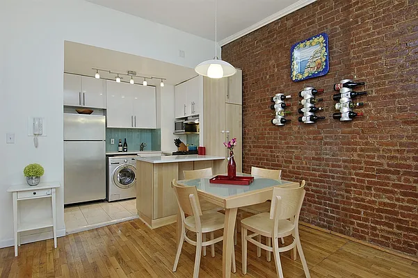 Sold by Corcoran | media 2