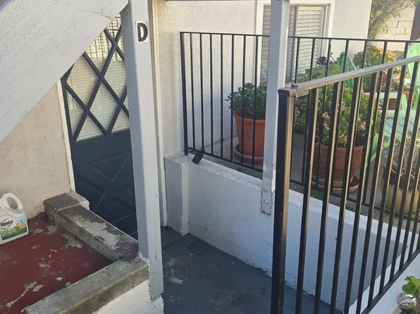 3851 Vineyard Ave APT D, Pleasanton, CA 94566