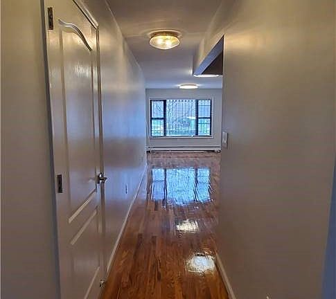 3rd image of 696 Lincoln Ave #1