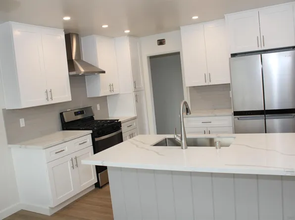 5040 Greenbrier Ave, San Diego, CA 92120