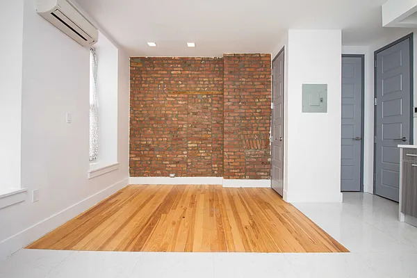 Rented by Nooklyn NYC LLC | media 8