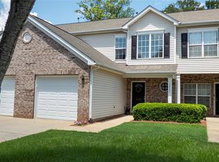 12157 Stratfield Place Cir #33, Pineville, NC 28134