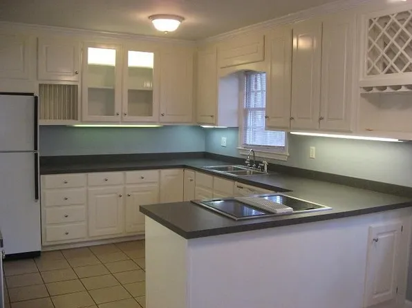 5460 Holloman Rd, Powder Springs, GA 30127