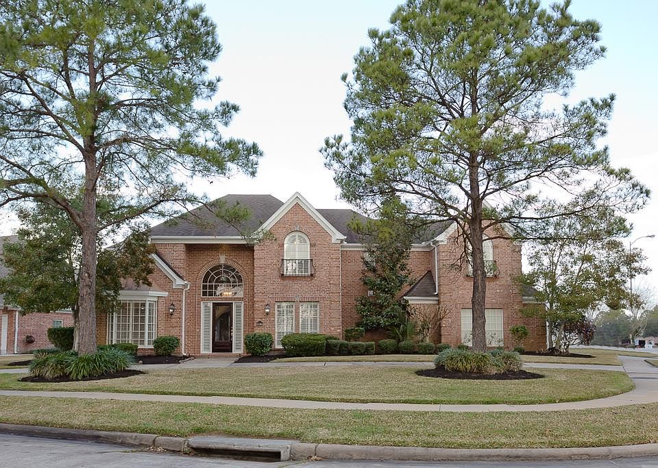 1st image of 21202 Crystal Greens Dr