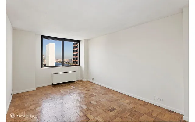 Rented by Douglas Elliman | media 3