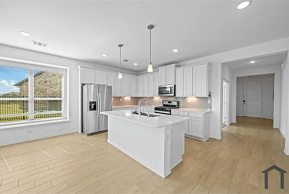 2092 Terra Rose Dr — Photo 7