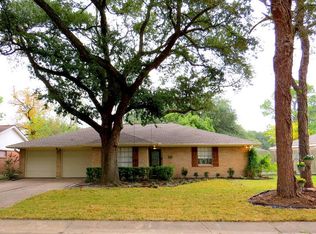 5826 Reamer St, Houston, TX 77074