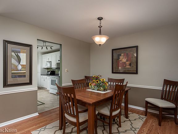 4th image of 2161 Sunderland Ct APT 101-A