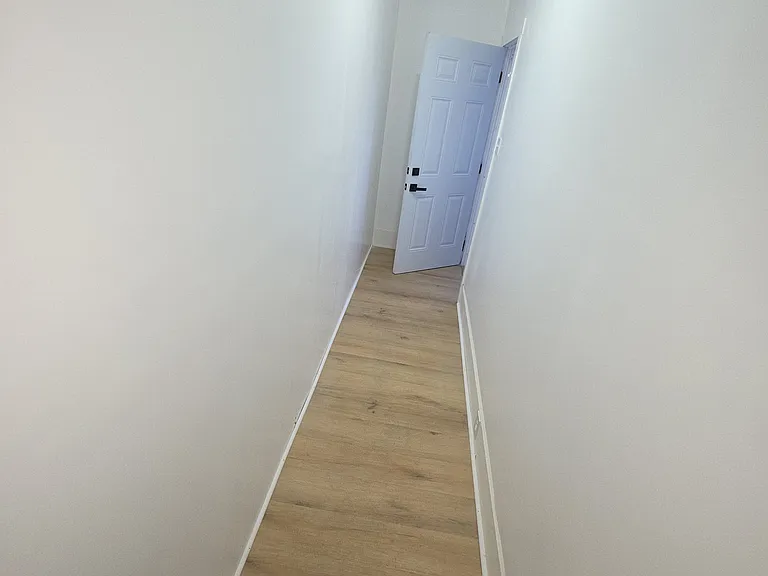 244 S Oak St #1 — Photo 16