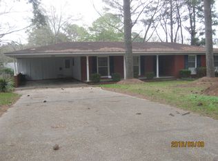 846 Briarwood Dr, Jackson, MS 39211