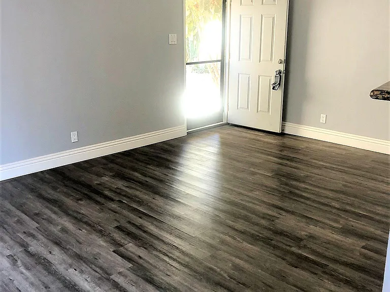 850 S Rosemead Blvd #5 — Photo 12