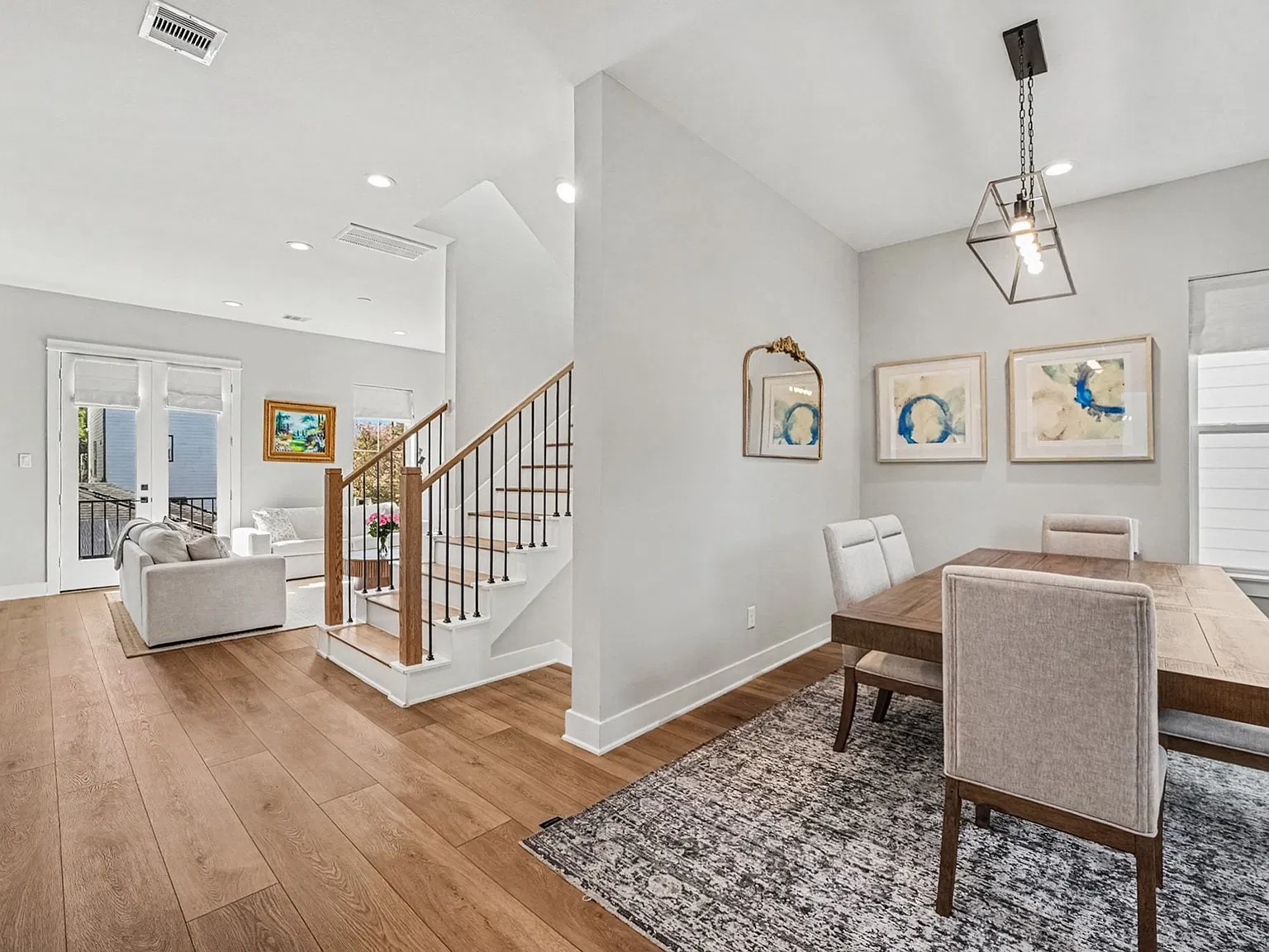 3 bed, 3.5 bath, 1926 sqft, $2,850 — Photo 4