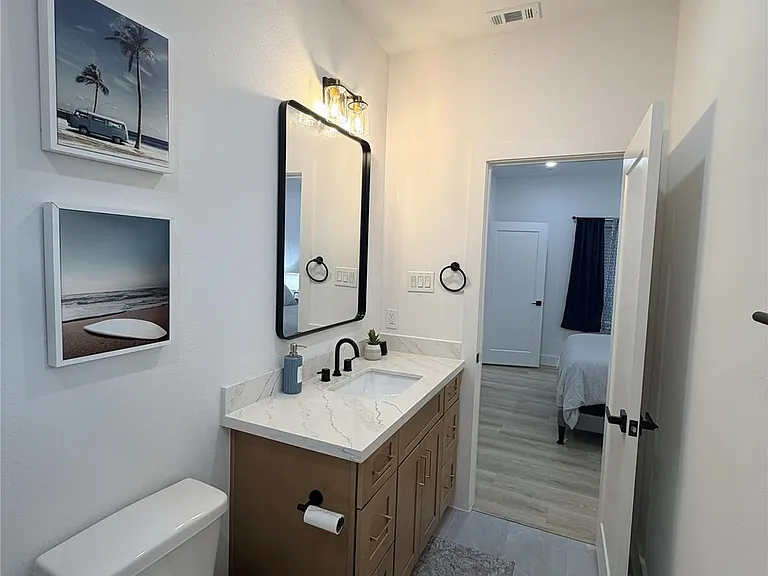 2706 Cochran St — Photo 34