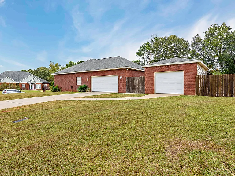 25 County Road 749 — Photo 4