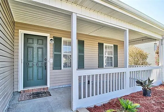 3 bed, 1700 sqft, $1,995 — Photo 4