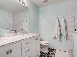 9205 Goldenview Dr, Fort Worth, TX 76244