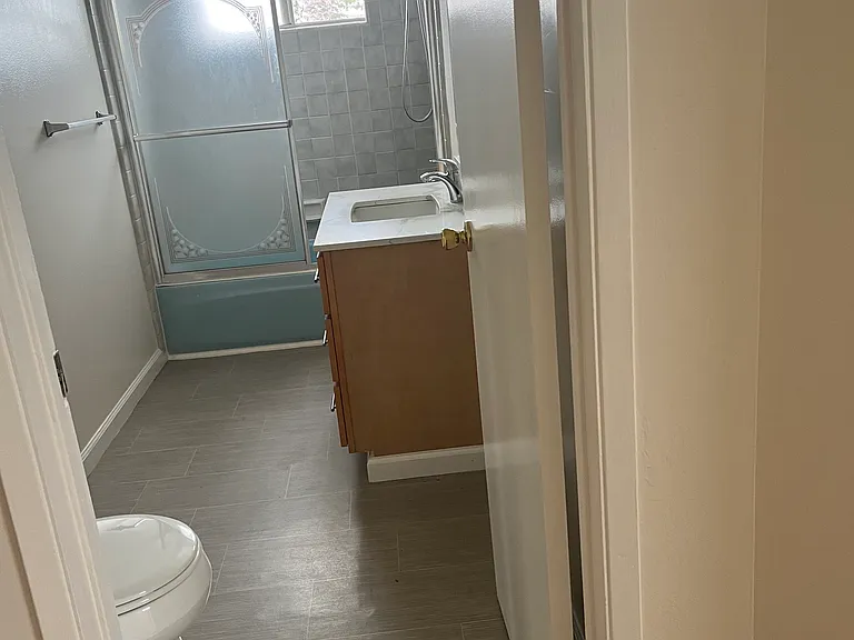 3532 Laguna Ave #4 — Photo 7
