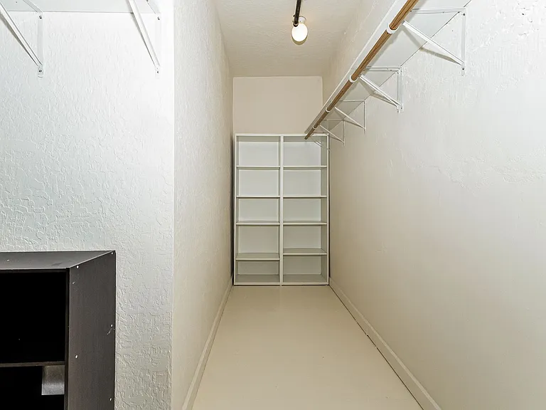3240 Peralta St #10 — Photo 16