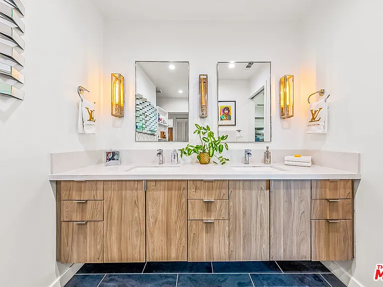 6345 Bryn Mawr Dr — Photo 32
