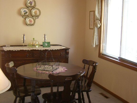 Formal Dining