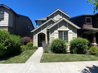 20792 NE Smoke Stack Ln, Bend, OR 97701